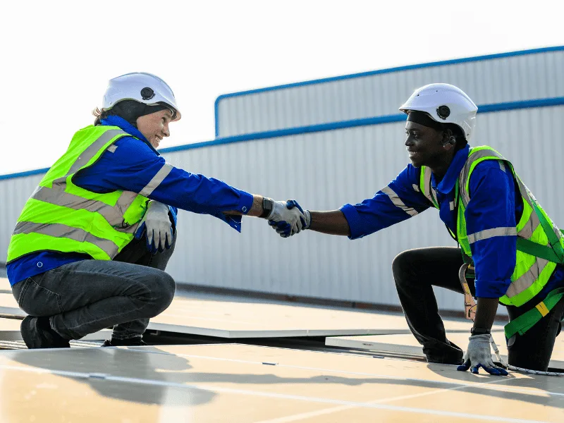 Current Trends in Residential Roofing: Blending Style, Strength, and Sustainability